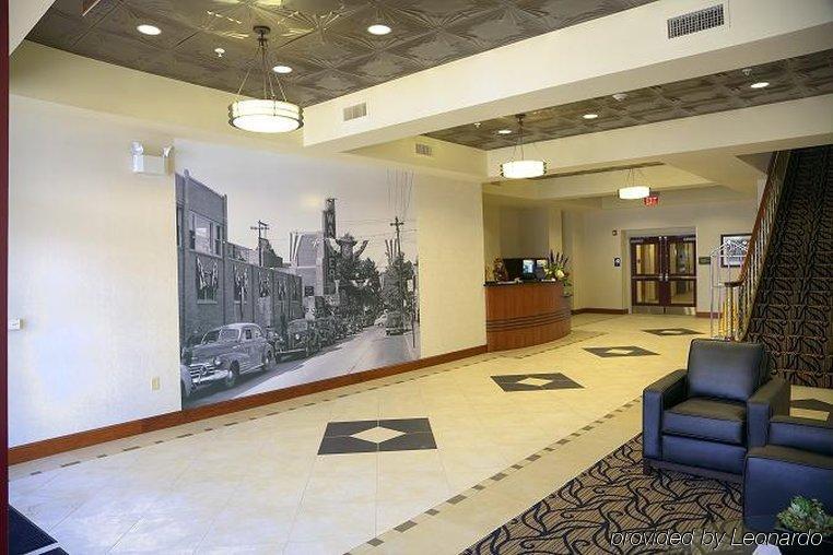 The Hotel Warner West Chester Exterior photo