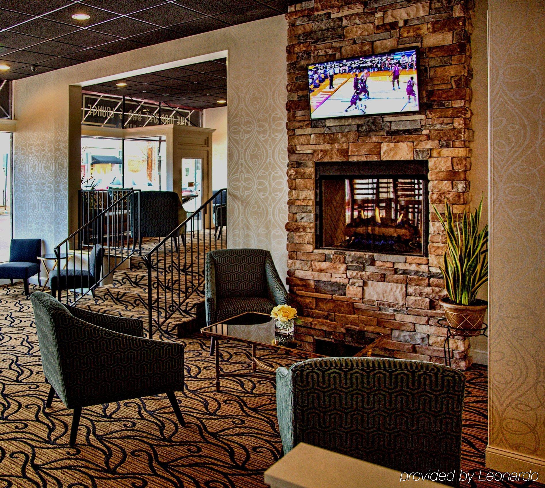 The Hotel Warner West Chester Exterior photo